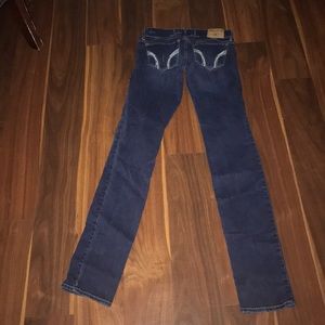 Hollister Skinny Jeans size 0 W24